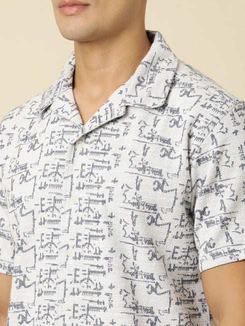 JOVEN Men Printed Casual Navy Oversized Half Sleeve Shirt